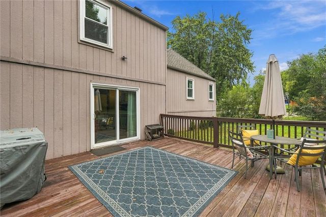 12903 W 77th Terrace, Lenexa, KS 66216