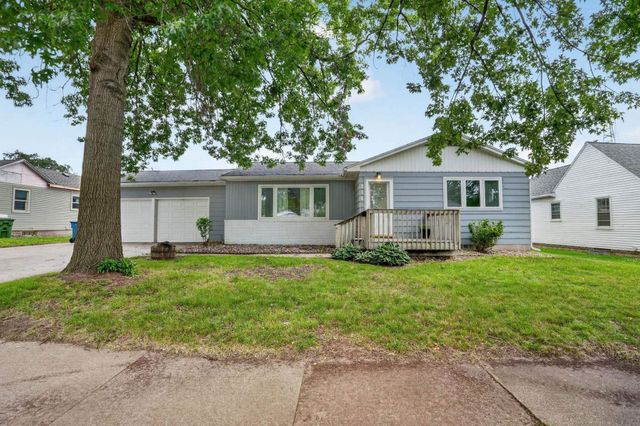 216 Hartman Avenue, Waterloo, IA 50701