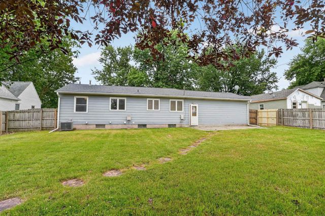 216 Hartman Avenue, Waterloo, IA 50701