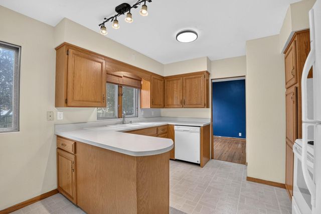 216 Hartman Avenue, Waterloo, IA 50701