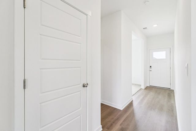 9927 Edgebrook Lane, Huntley, IL 60142