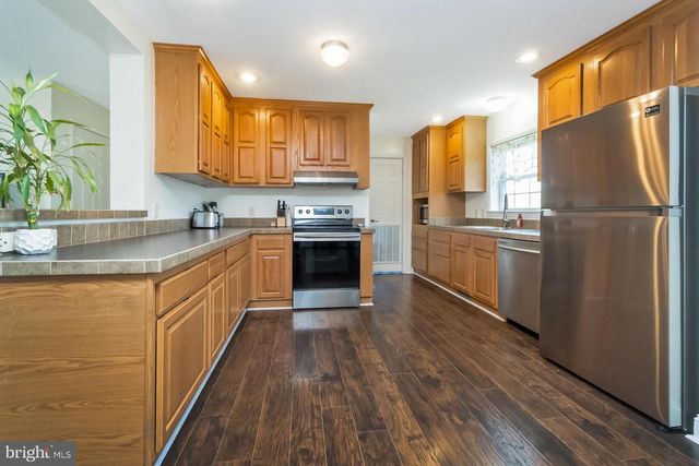 838 S DOGWOOD RD, Walnutport, PA 18088