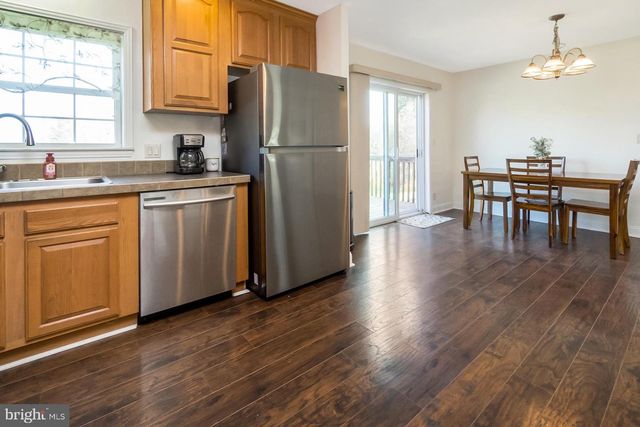 838 S DOGWOOD RD, Walnutport, PA 18088