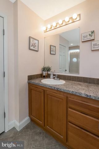 838 S DOGWOOD RD, Walnutport, PA 18088