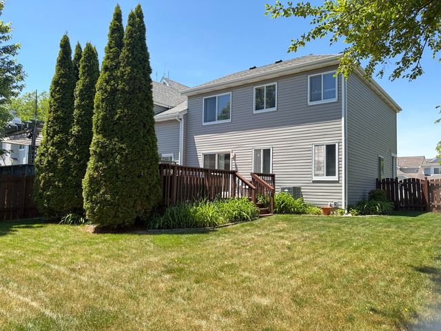 1485 Exeter Lane, South Elgin, IL 60177