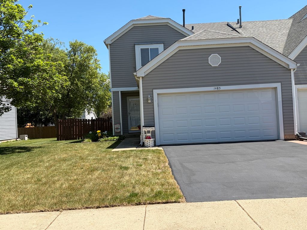 1485 Exeter Lane, South Elgin, IL 60177