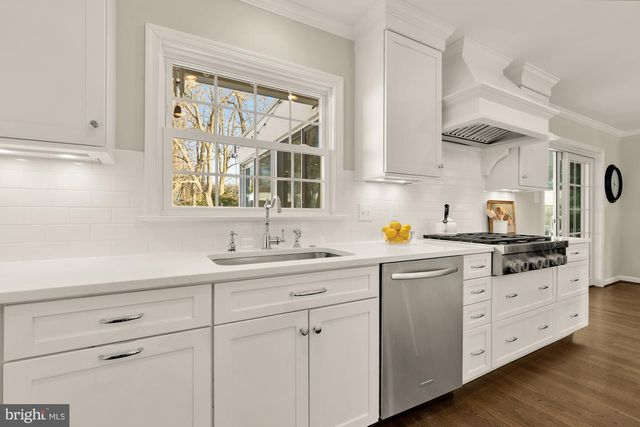 9615 BYEFORDE RD, Kensington, MD 20895