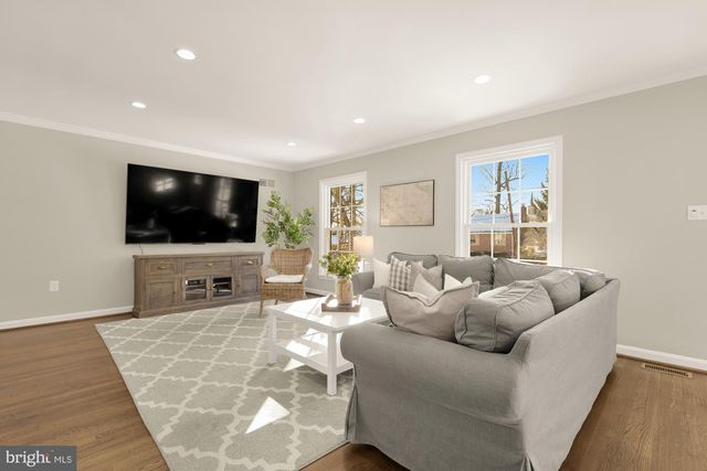 9615 BYEFORDE RD, Kensington, MD 20895