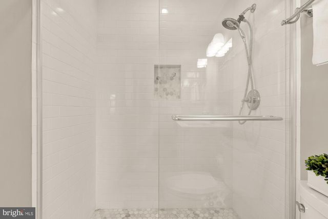 9615 BYEFORDE RD, Kensington, MD 20895