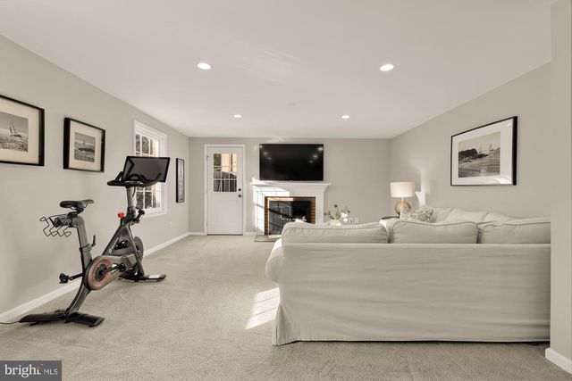 9615 BYEFORDE RD, Kensington, MD 20895