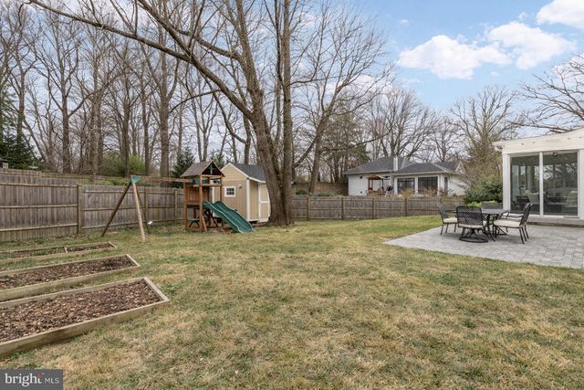 9615 BYEFORDE RD, Kensington, MD 20895