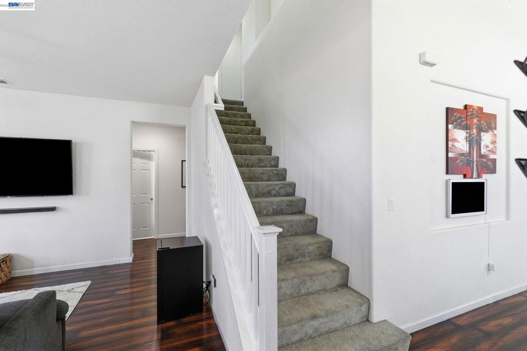 Image 20 of property listing at 1205 Nellis Ct, Pittsburg, CA 94565