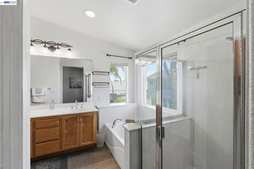 Image 32 of property listing at 1205 Nellis Ct, Pittsburg, CA 94565