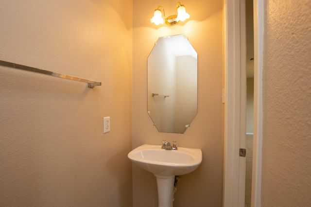 21074 Aldens Oak, Kingwood, TX 77339