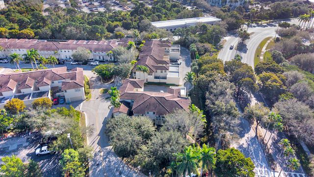 406 NW 25th Avenue, Boynton Beach, FL 33426