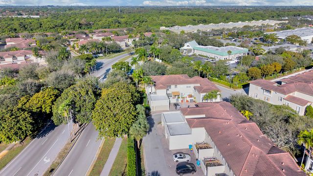 406 NW 25th Avenue, Boynton Beach, FL 33426