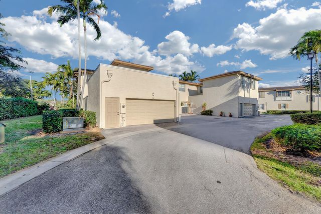 406 NW 25th Avenue, Boynton Beach, FL 33426