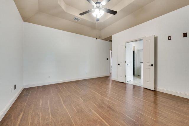 8033 Branch Hollow Trail, Fort Worth, TX 76123