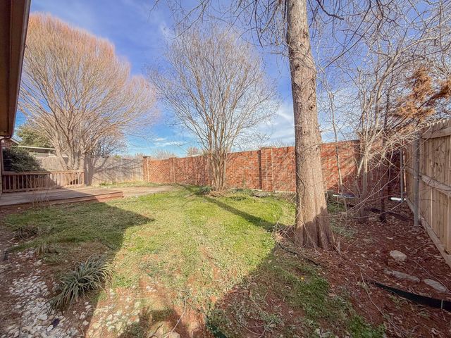 8033 Branch Hollow Trail, Fort Worth, TX 76123