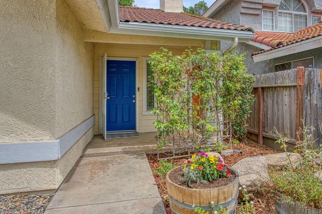 8868 N Chance, Fresno, CA 93720