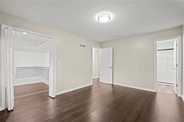 6022 Norfleet Road, Kansas City, MO 64133