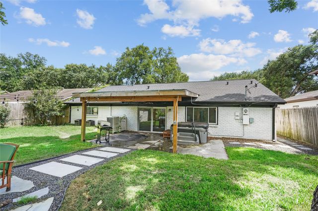 9626 Vilven Lane, Houston, TX 77080