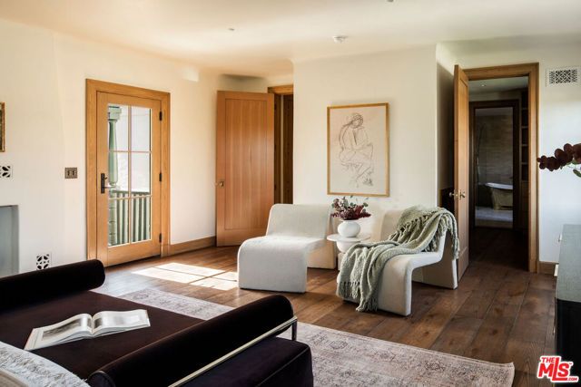2110 Hill Drive, Los Angeles, CA 90041