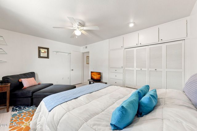 10408 W OAK RIDGE Drive, Sun City, AZ 85351
