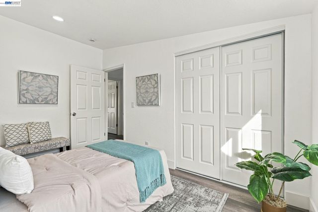 890 Bissell Ct, Richmond, CA 94801