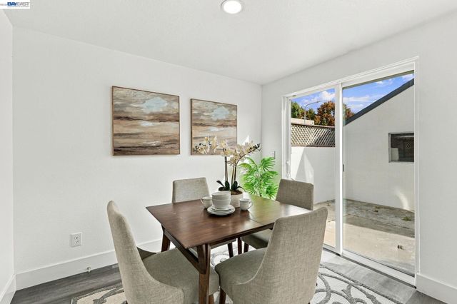 890 Bissell Ct, Richmond, CA 94801