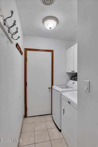 25 Cartwheel Drive, Scotia, NY 12302