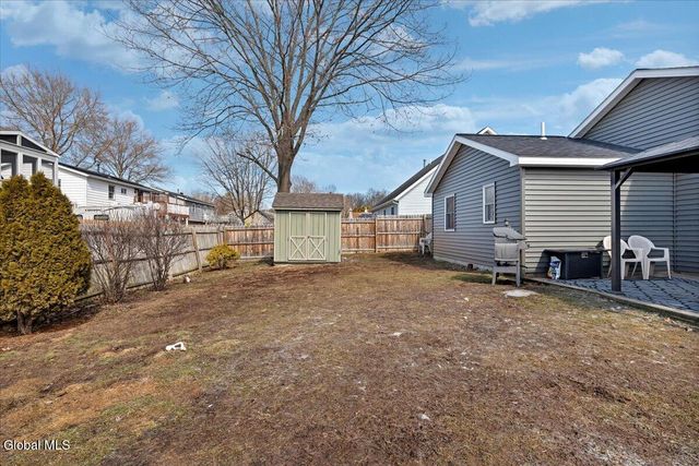 25 Cartwheel Drive, Scotia, NY 12302