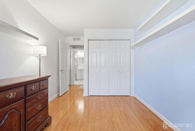 2508 commons Drive, East Brunswick, NJ 08816