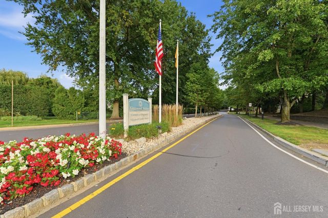 2508 commons Drive, East Brunswick, NJ 08816