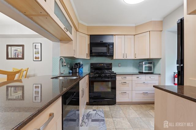 2508 commons Drive, East Brunswick, NJ 08816