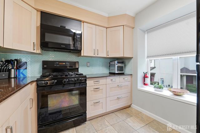 2508 commons Drive, East Brunswick, NJ 08816