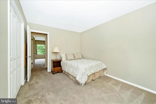 8604 BURNT HICKORY CIR, Frederick, MD 21704