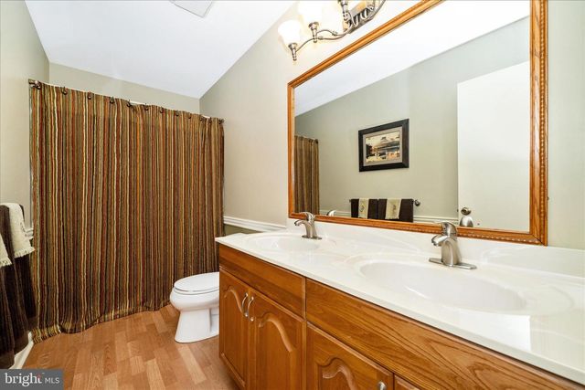 8604 BURNT HICKORY CIR, Frederick, MD 21704