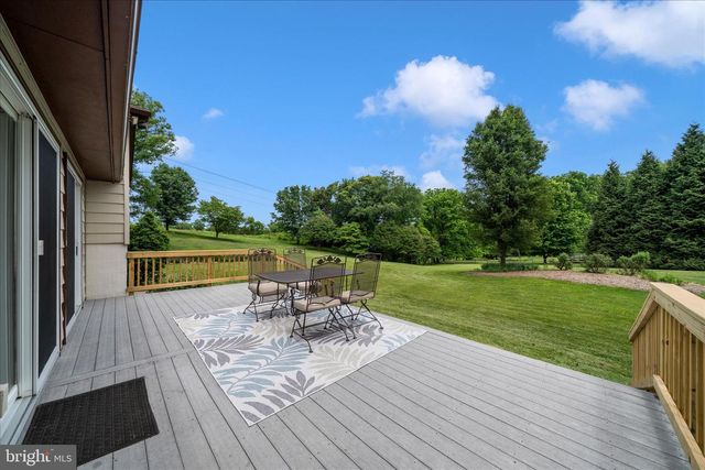 8604 BURNT HICKORY CIR, Frederick, MD 21704