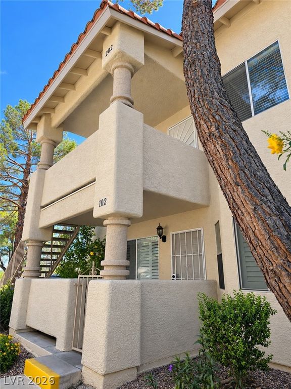 905 Rockview Drive 202, Las Vegas, NV 89128 — exterior