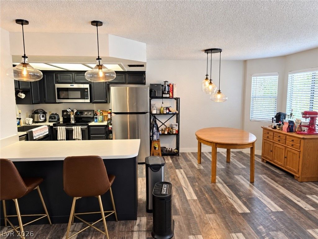 905 Rockview Drive 202, Las Vegas, NV 89128 — photo 3
