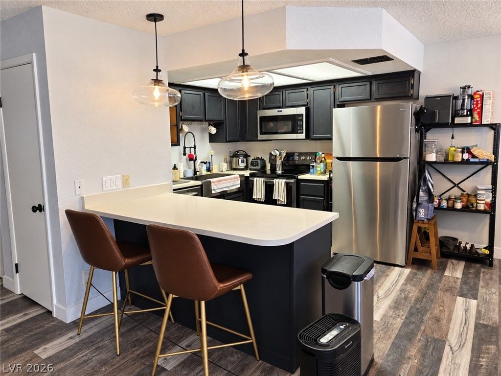 905 Rockview Drive 202, Las Vegas, NV 89128 — photo 4