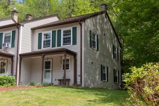 132 Whispering Pines # 1, Colchester (colchester), VT 05446