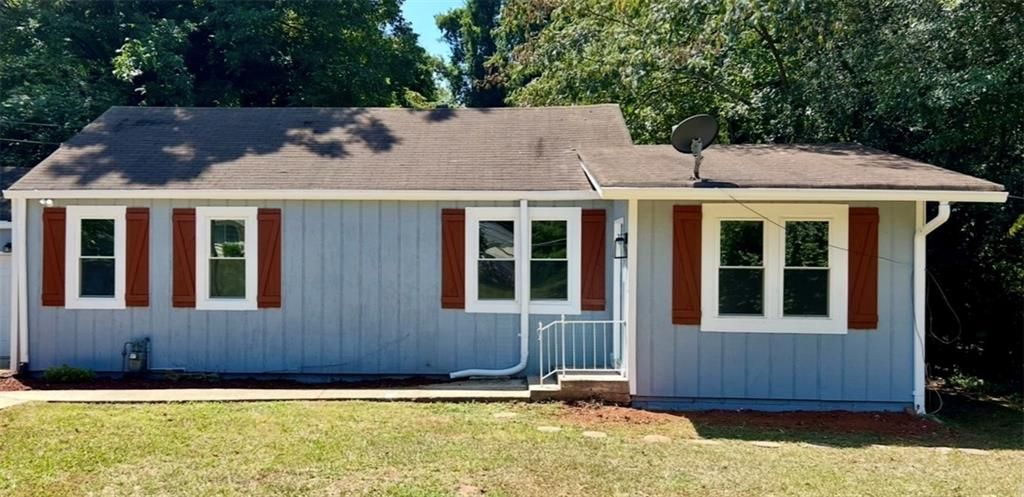 1766 Venetian SW Drive, Atlanta, GA 30311