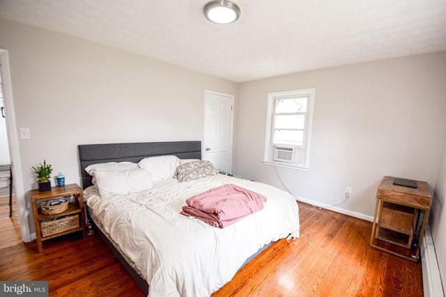 9 LOMBARD ST, Thurmont, MD 21788