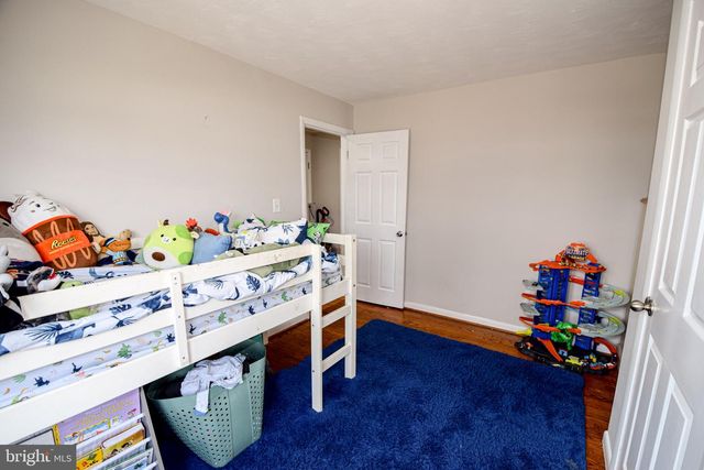 9 LOMBARD ST, Thurmont, MD 21788