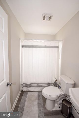 9 LOMBARD ST, Thurmont, MD 21788