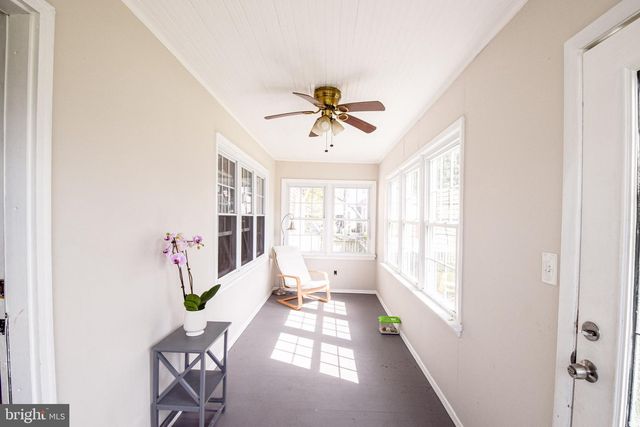 9 LOMBARD ST, Thurmont, MD 21788
