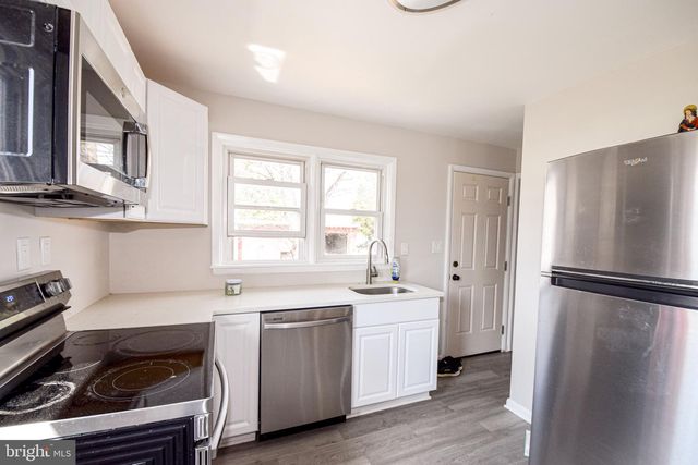 9 LOMBARD ST, Thurmont, MD 21788