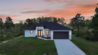 463 Zimmerman AVE S, Lehigh Acres, FL 33974